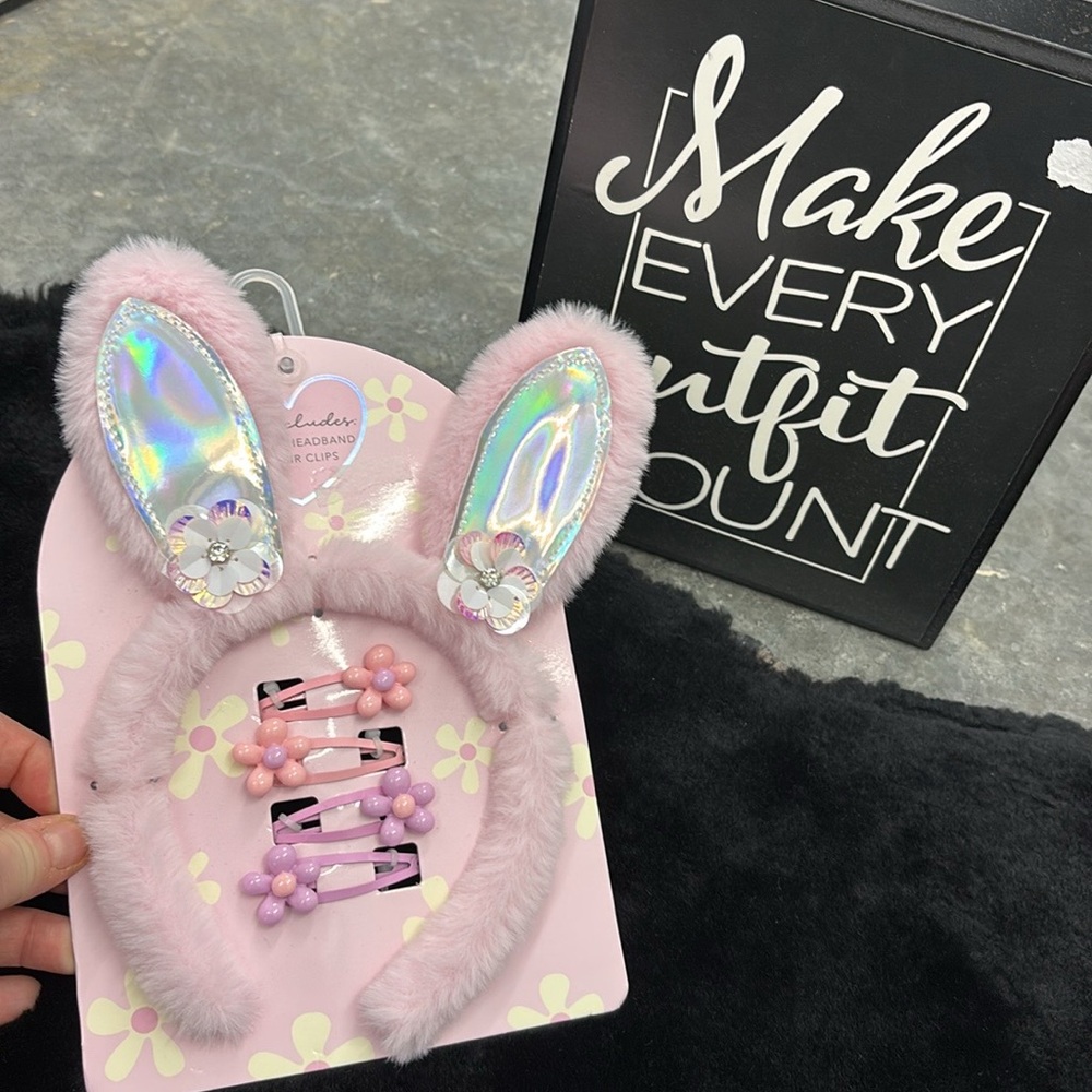 NWT C E Pink Fuzzy Bunny Ear Headband 4 Floral Hair Clips Iridescent Ears Easter